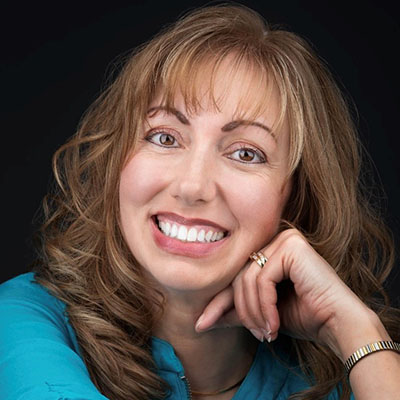 Sara Penisten.jpg headshot